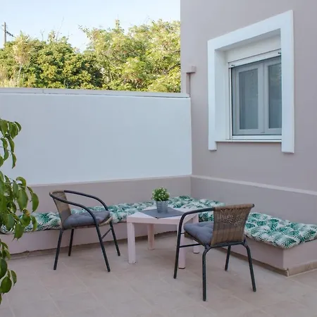 Maria's Little Apartment